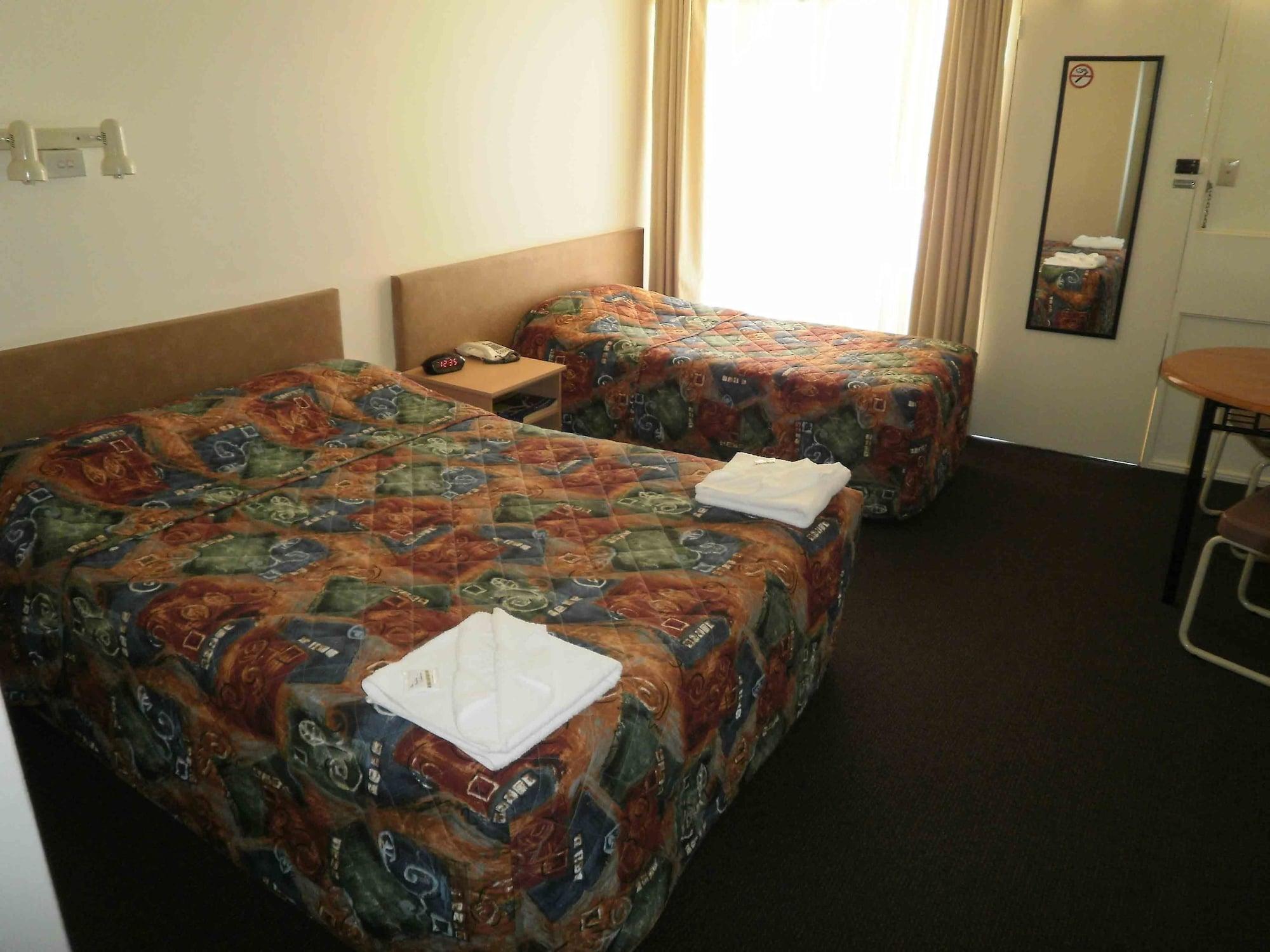 Karama Motor Inn Mildura Buitenkant foto